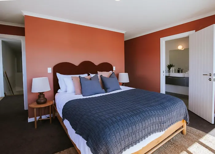 Ferienhaus Penshurst - & Mountain Views - Sleeps 10 Wanaka